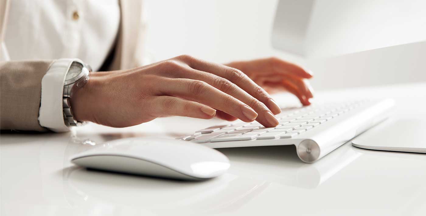 Liên hệ với BKIT